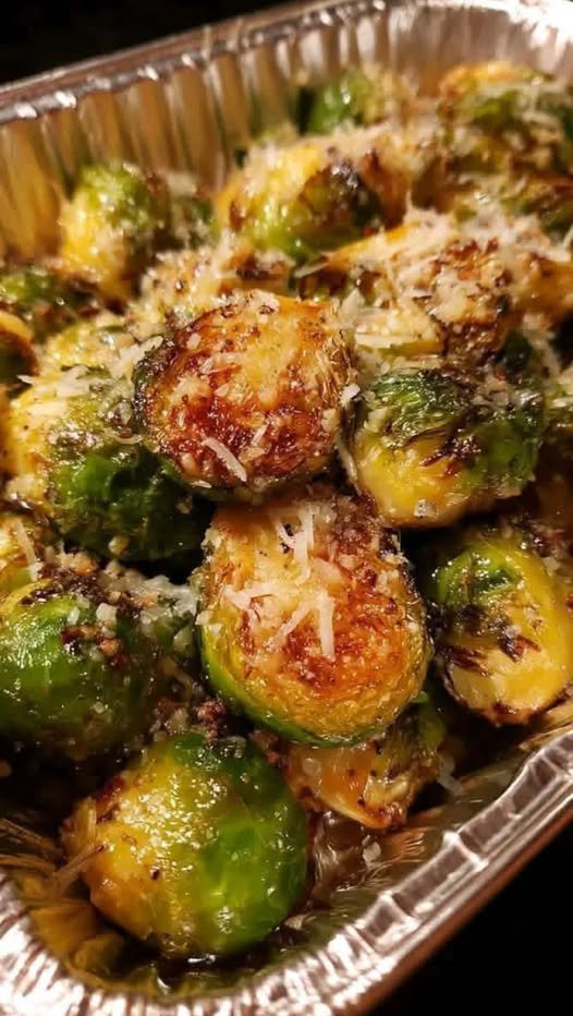 Garlic Parmesan Roasted Brussels Sprouts