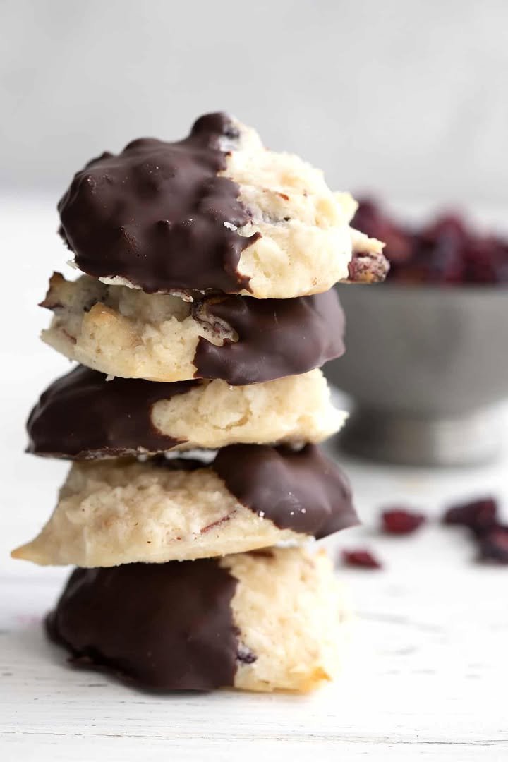 Chewy Keto Macaroons