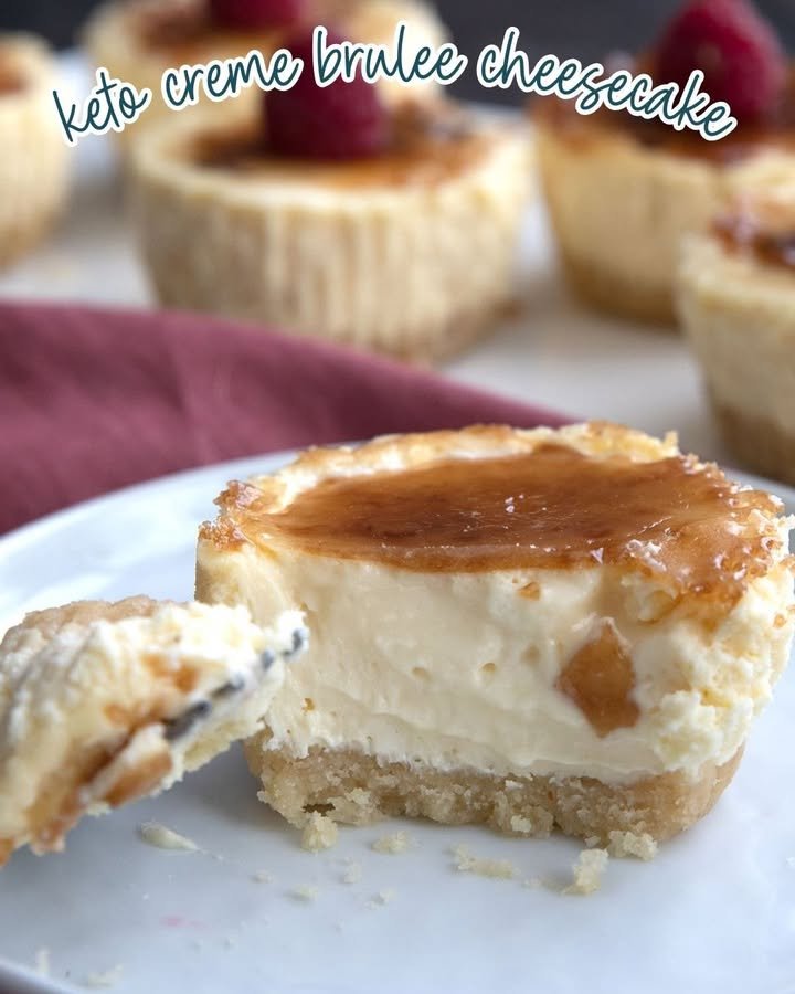 Keto Crème Brûlée Cheesecake