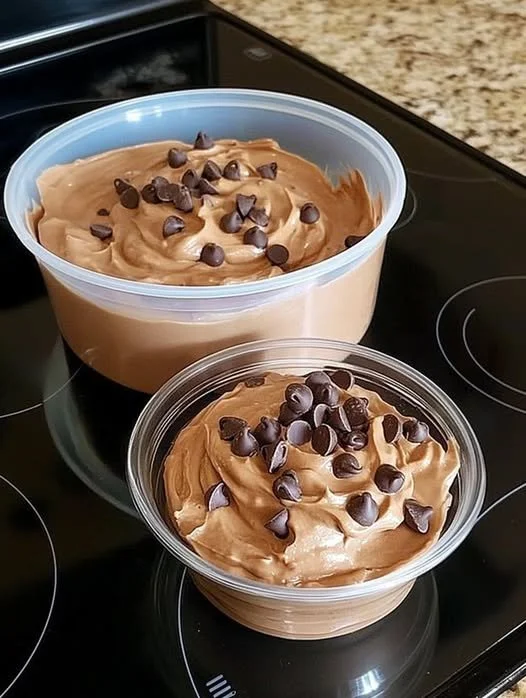 Delicious 3-ingredient double chocolate mousse served in a glass