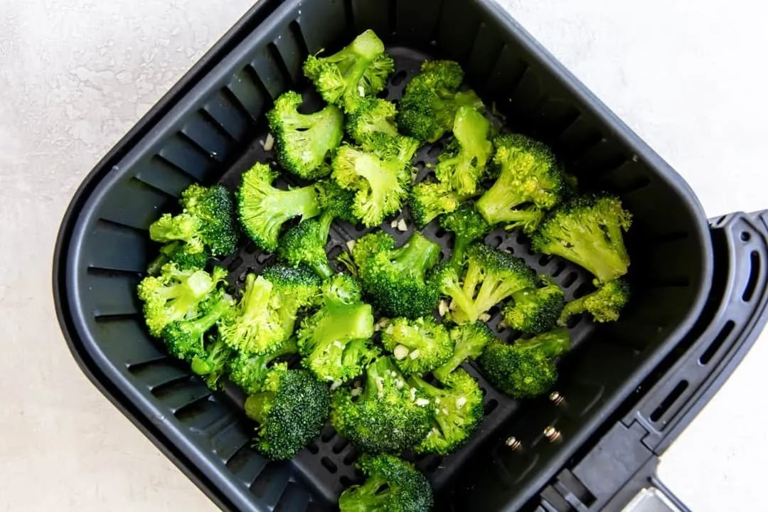 Crispy Air Fryer Broccoli served in a bowl as a healthy side dish