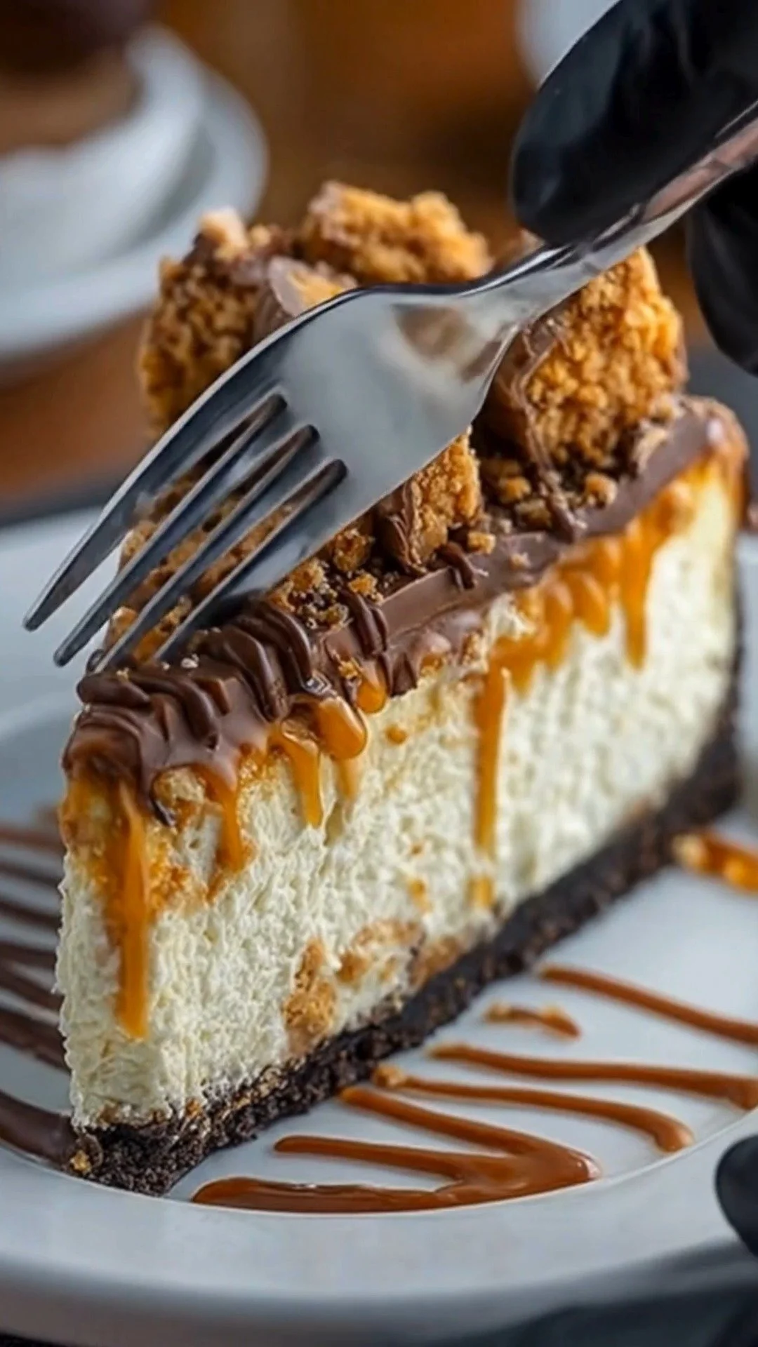 Butterfinger Cheesecake