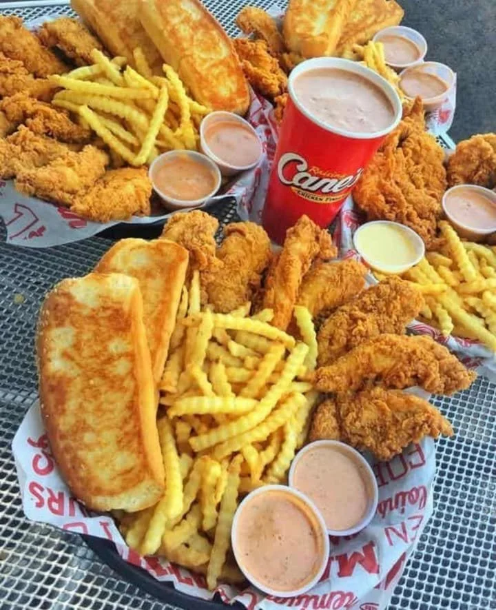 Can’t have Cane’s without the sauce