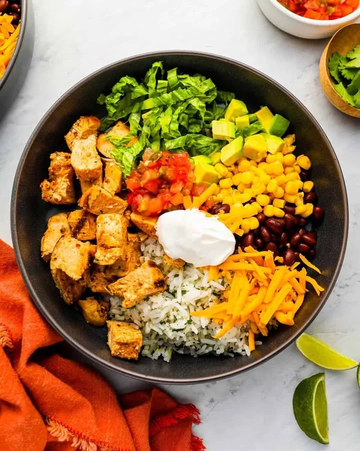 Copycat Chipotle Chicken Burrito Bowls