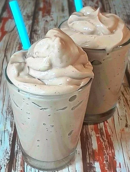 Easy Keto Chocolate Frosty