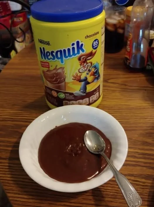 NESQUIK CHOCOLATE PIE