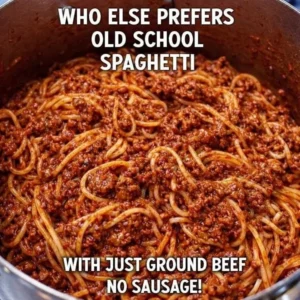 Delicious old-school spaghetti served with a rich tomato sauce and herbs