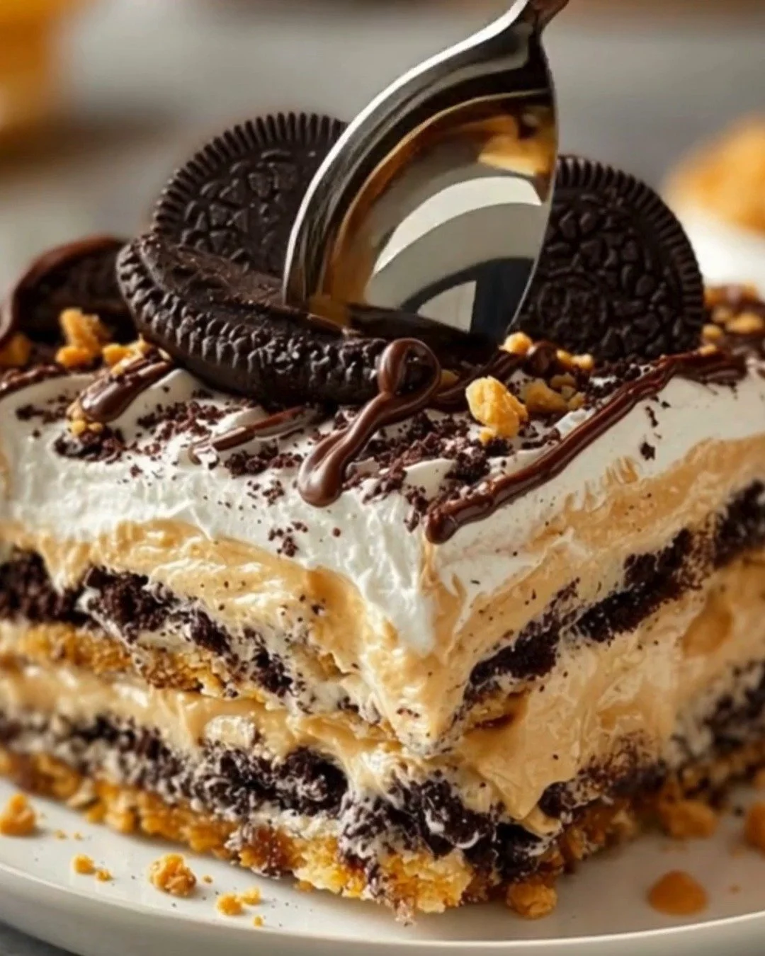 Oreo Peanut Butter Dream Lasagna